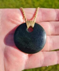 Christchurch green stone pounamu carver