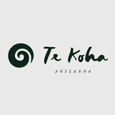 Te Koha Gallery, pounamu gallery and carving experience, Franz Josef