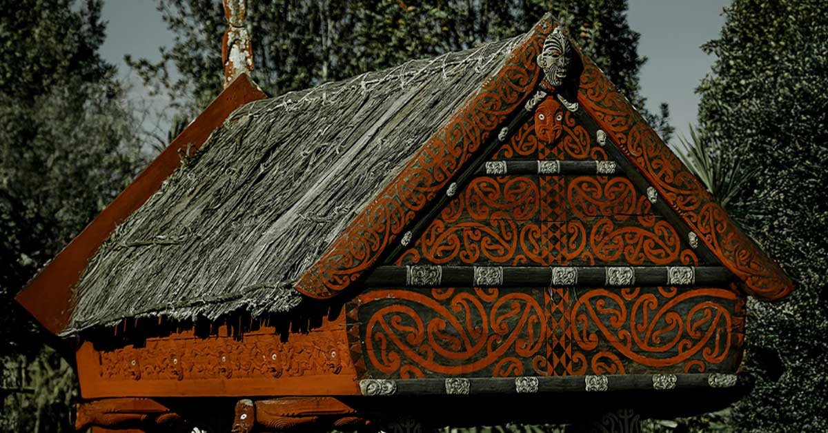 How is Pounamu greenstone blessed in maori culture tradition