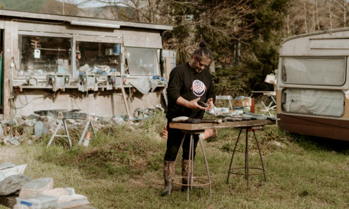 Timoti Greenstone pounamu gallery carver